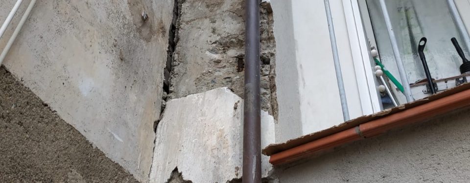 Arreglo de forjados y fachada en Passeig Sant Antoni 6-8 (Barcelona)